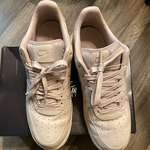 Mens Nike Air Force one. Size 11.5 Good condition